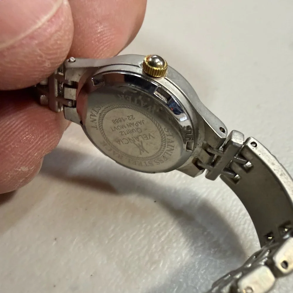 Velancia Two Tone Silver Gold Dress Watch‎ Japan Movt 22-1888 Water Resistant